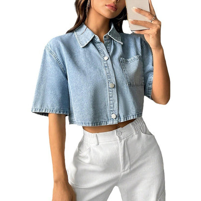 Chemise à manches courtes en denim fin et tendance