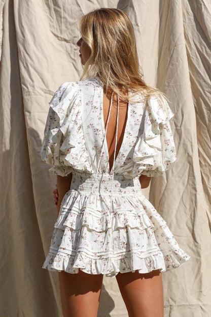 Robe plissée à manches bouffantes